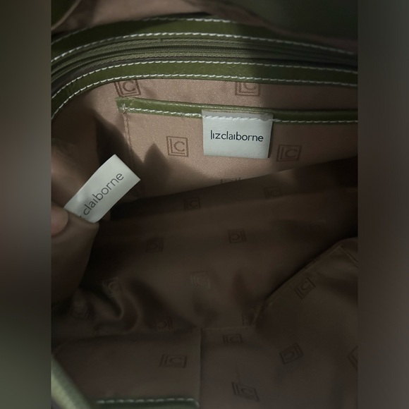 5/$25 Liz Claiborne olive green vegan leather spacious storage shoulder purse - Picture 8 of 14